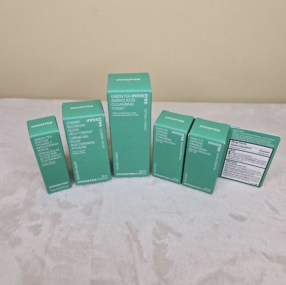 Innisfree Minis Bundle - Picture 1 of 16